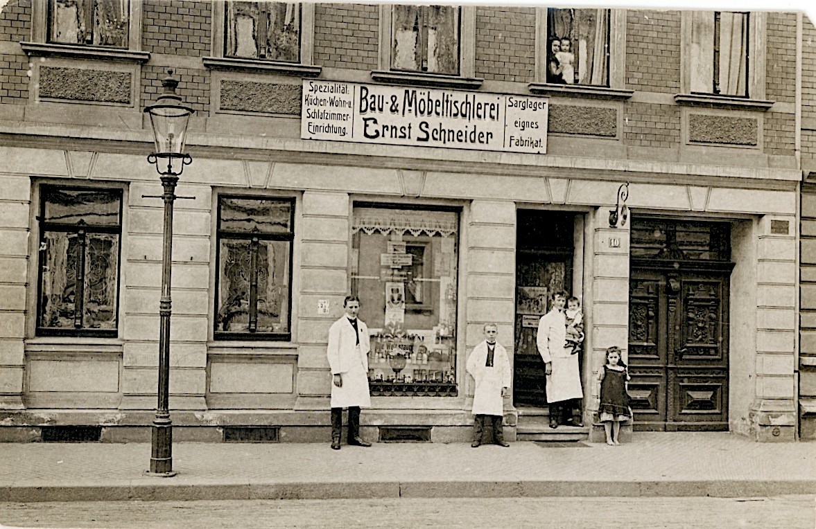 Shop Shop Furniture Joinery Ernst Schneider Vintage c. 1918