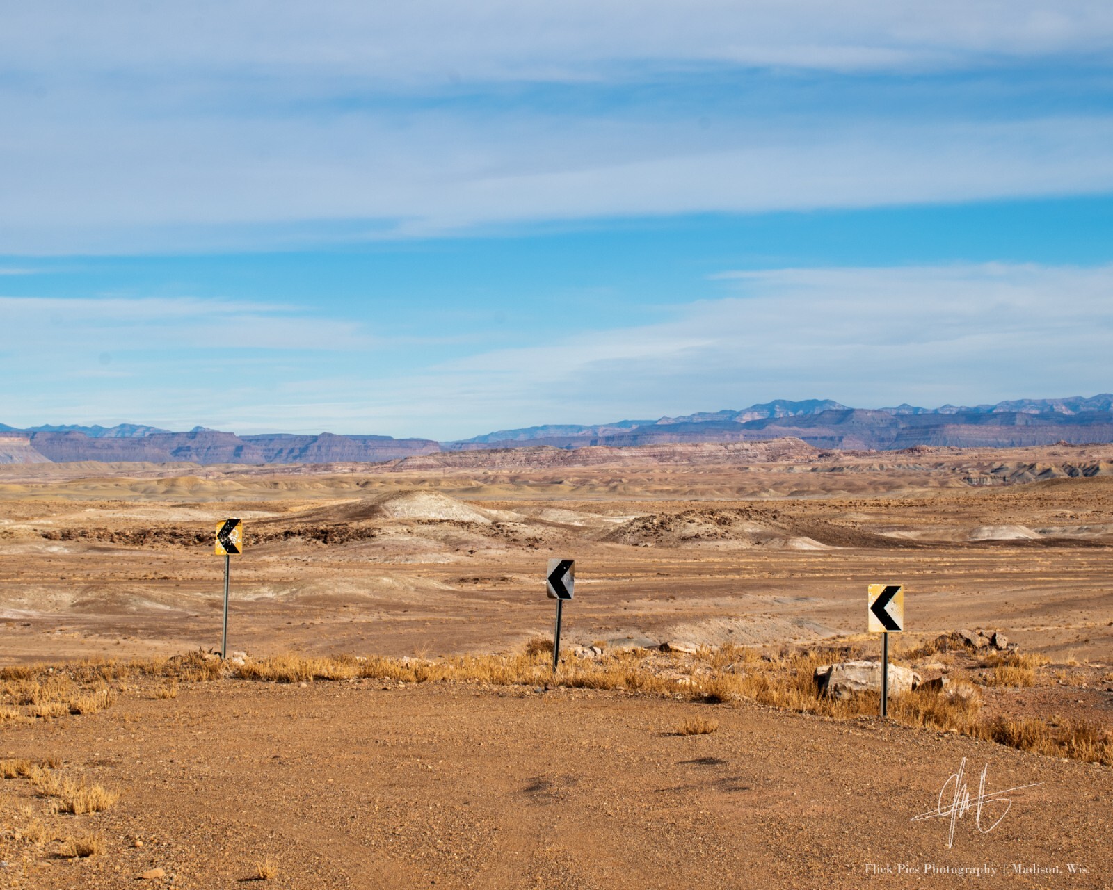 Green River Utah Western USA Backcountry Road 16×20 Archival Pigment Photo Print
