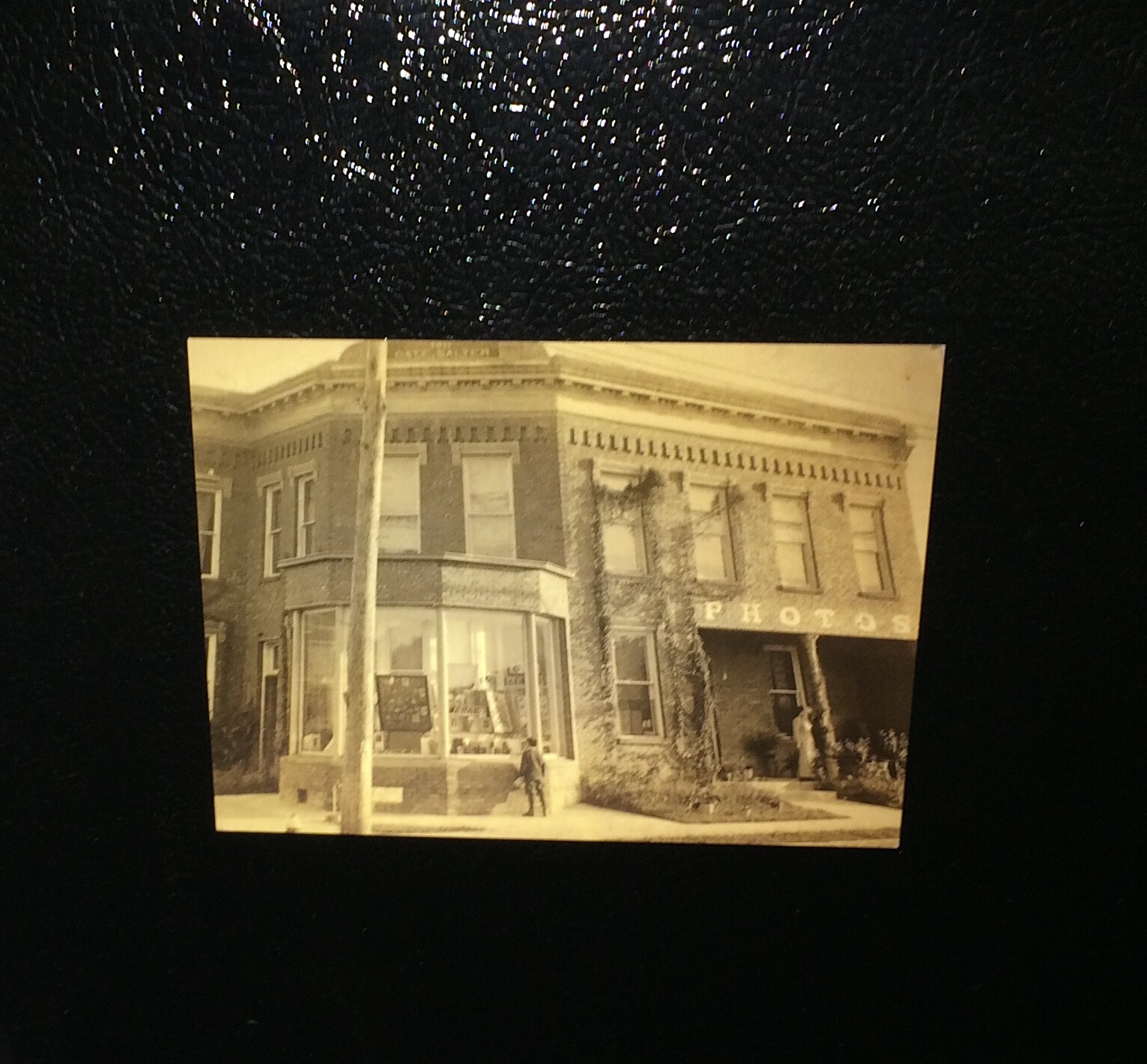 Southern American Photographer’s Studio Advertising Display Photo Fridge Magnet!