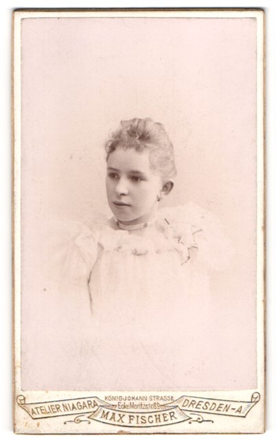 Photography studio Niagara Max Fischer, Dresden-A., König Johann Strasse, pictorial