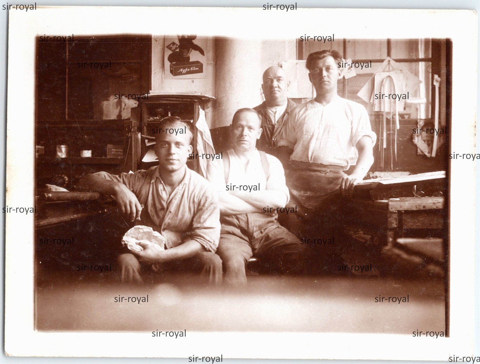 Workers 1933 in Workshop Next to Agfa Film Advertising Sign – 1930s – Photo 12x9cm