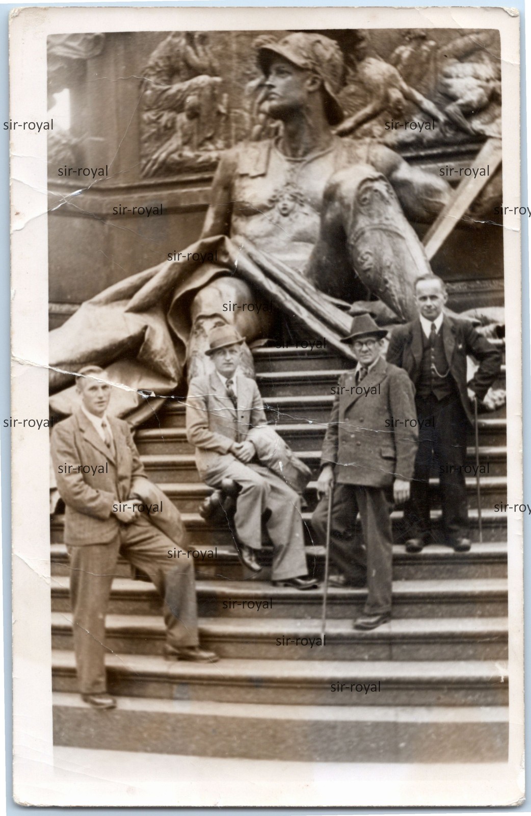 Berlin 1943 – People at Kaiser Wilhelm National Monument – 1940s – Photo Postcard 9x14cm