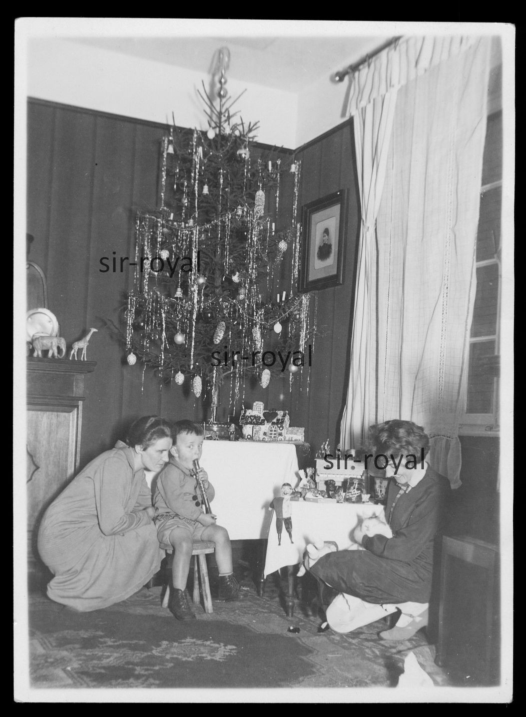 Christmas 1931 – Toy Kids Flute Xmas Tree – 1930s – Photo 9x12cm