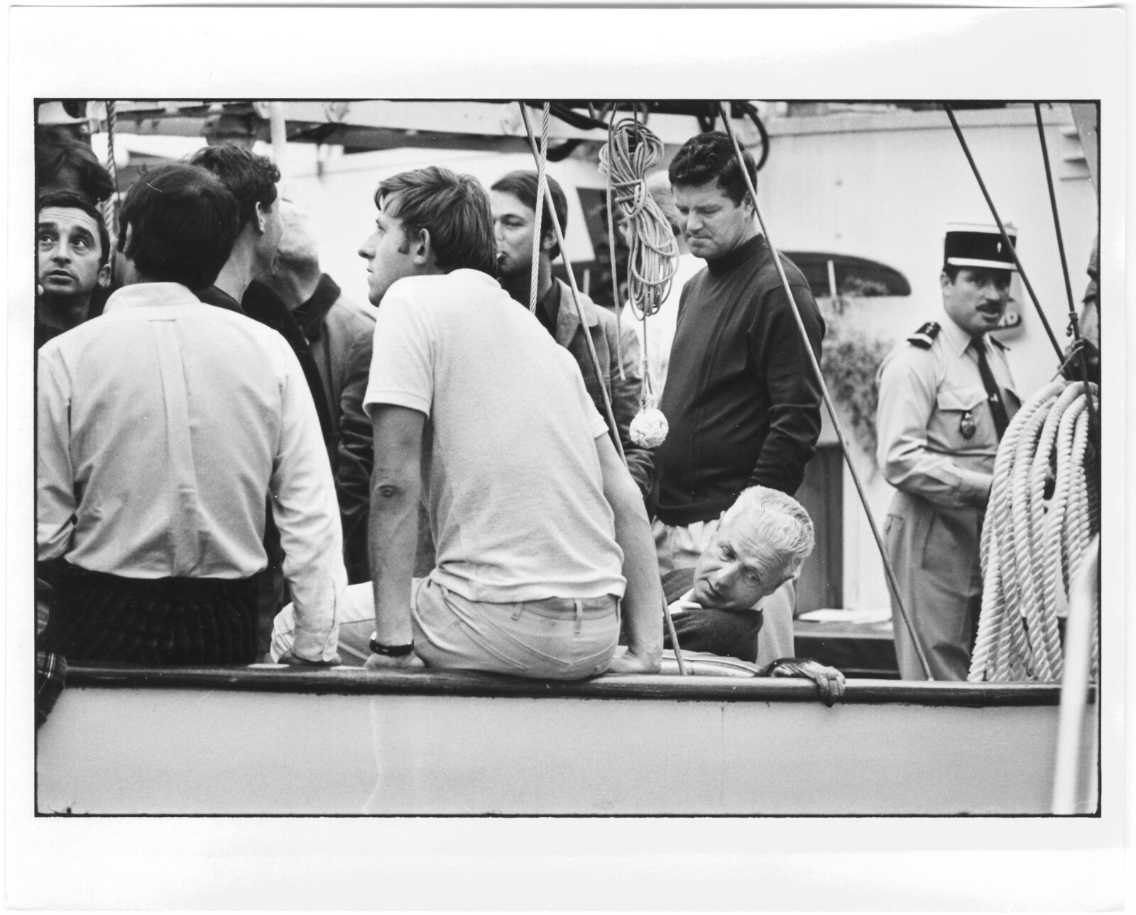 Elliott ERWITT: Monkey Paw, St. Tropez, 1968 / Silver / Printed 1977 / SIGNED!
