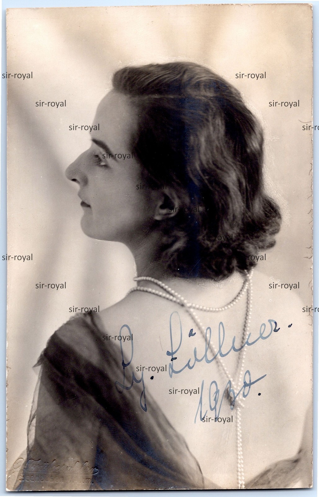 Seehausen Altmark 1930 – Pretty Woman in Back Portrait – RPPC – Photo Postcard 9x14cm