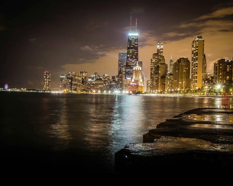 Downtown CHICAGO SKYLINE and Sears Tower Glossy 16×20 Photo Print Art Poster