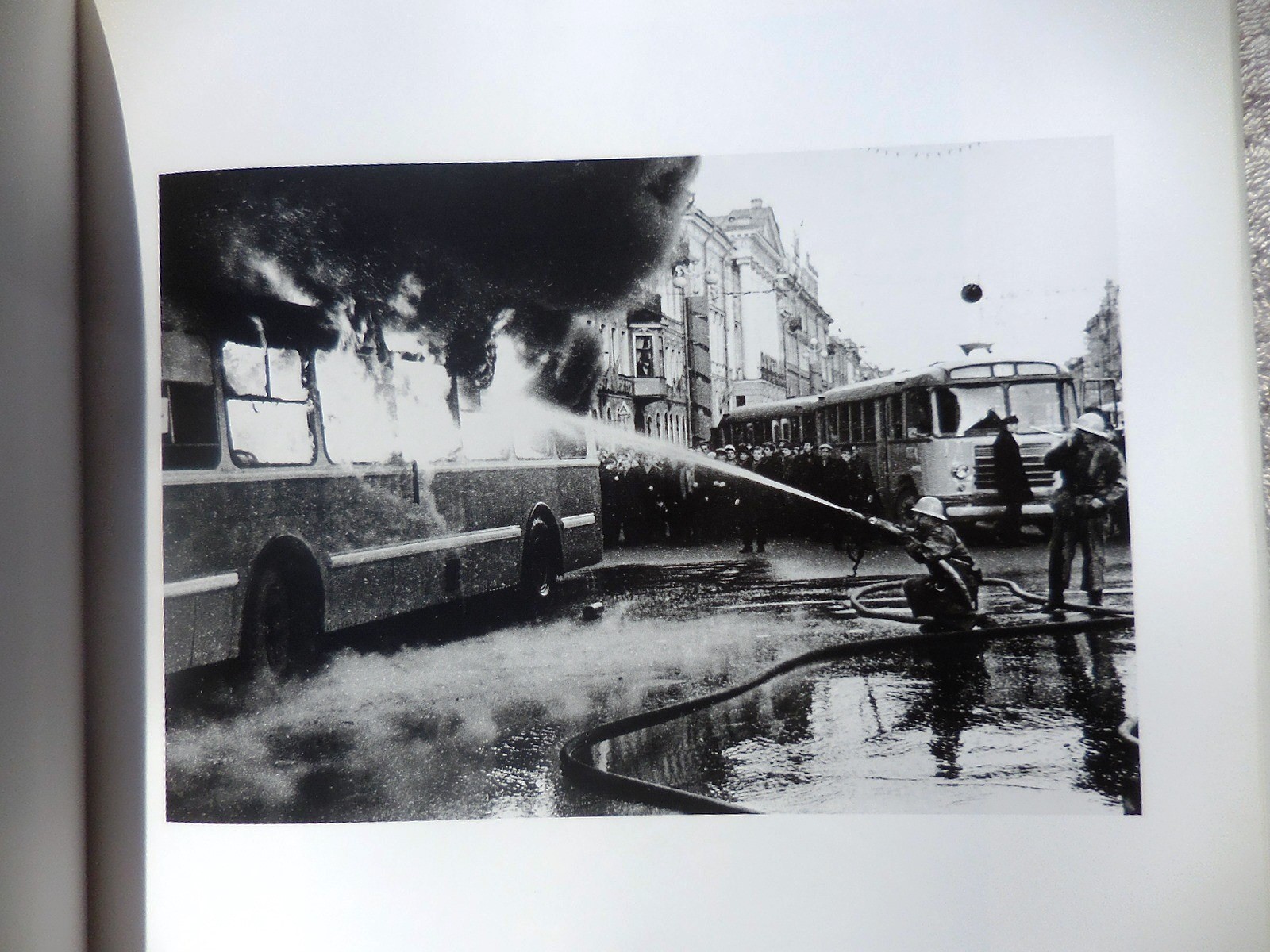 LEV POLIAKOV PHOTOGRAPHS Russia A Portrait GERMAN Die Russen Gesichter Landes