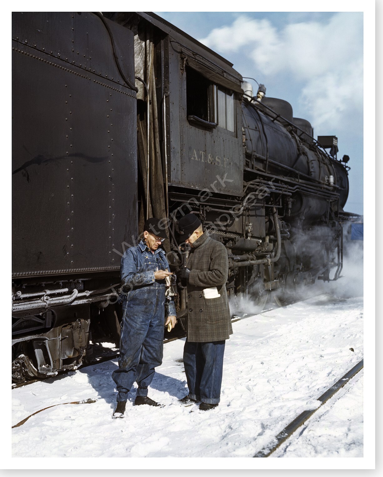 ATSF Atchison Topeka Santa Fe Railroad Steam Engine 3266 Time Check Photo