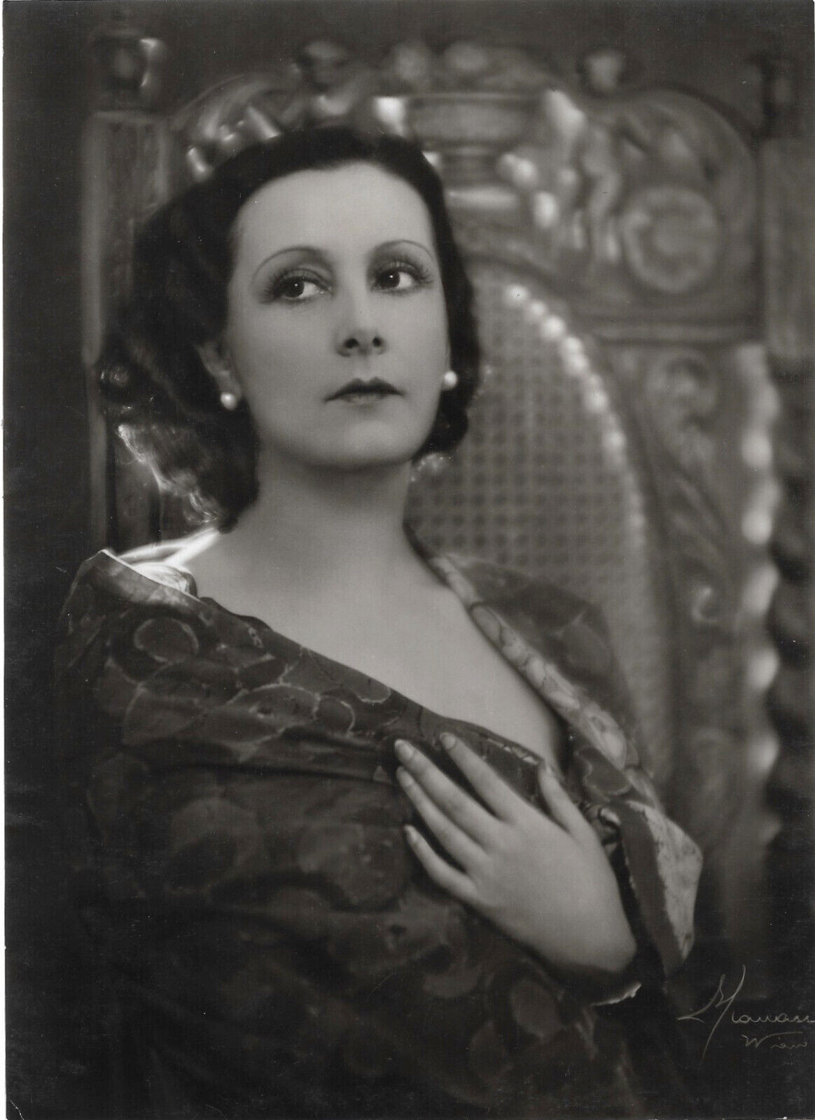 Vintage 1925 Atelier Manassé Silver Gelatin Lil Dagover, Verso Studio Stamp