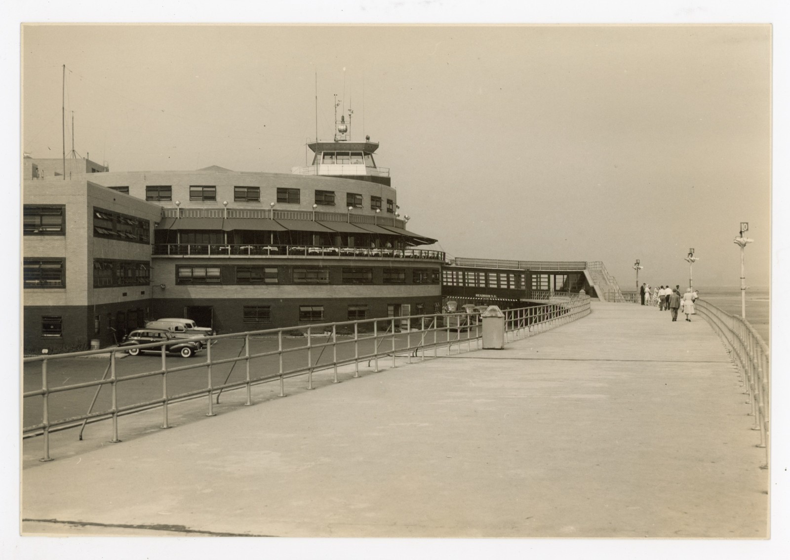LGA La Guardia Airport NY Photo 1950s NYC New York History
