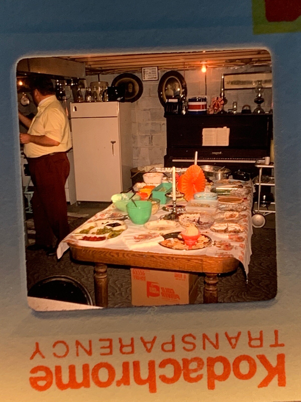 Kodachrome Lot Of 40 Christmas Vacation Beautiful 35mm Color Slides