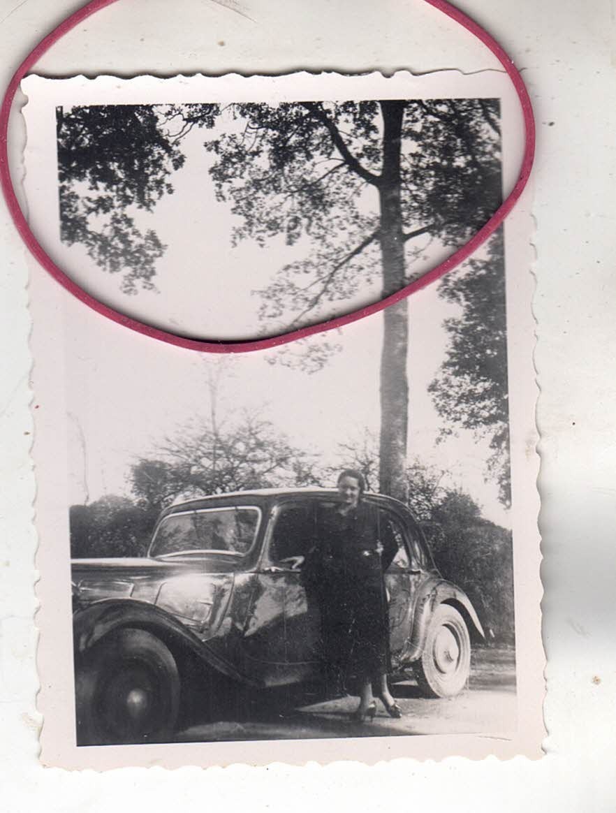 PHOTO PHOTO CAR AUTOMOBILES CITROEN 11 TRACTION