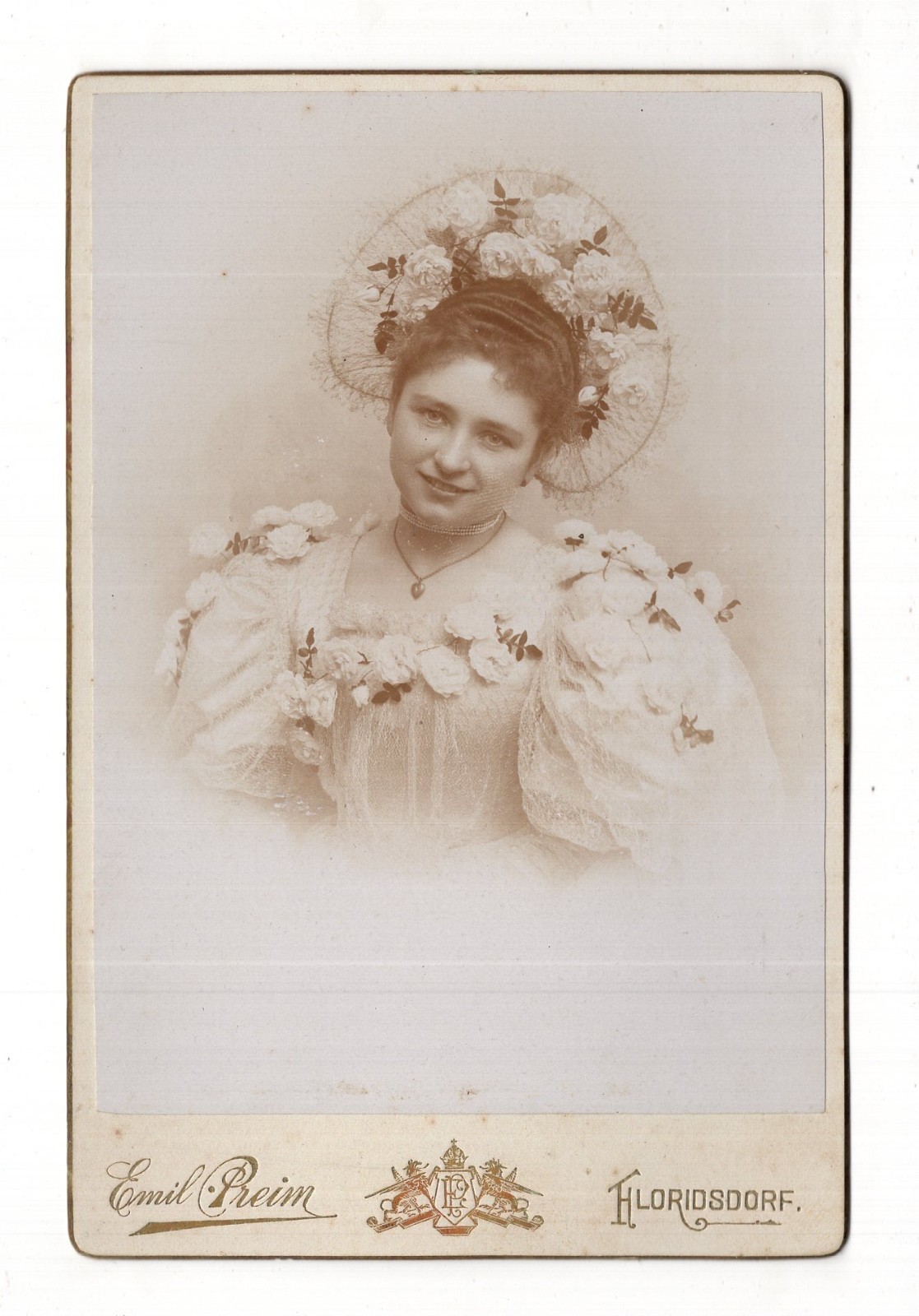 CAB Photo Lady Portrait / Fine Lady with Floral Decoration – Floridsdorf 1900s