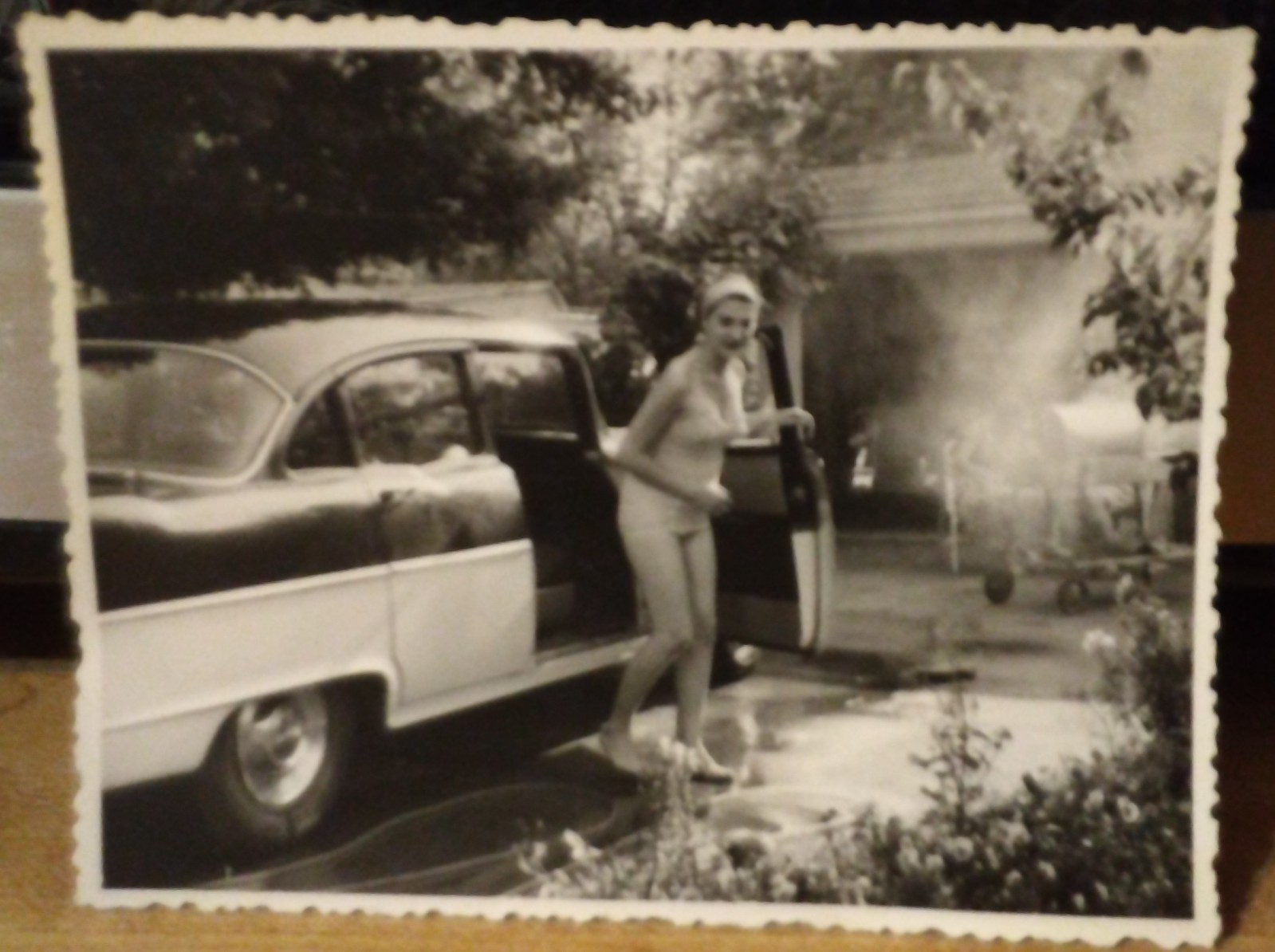 Bathing Beauty Old Vtg Car 1950’s Swimsuit Young Woman Teen PHOTO Pic B/W Girl