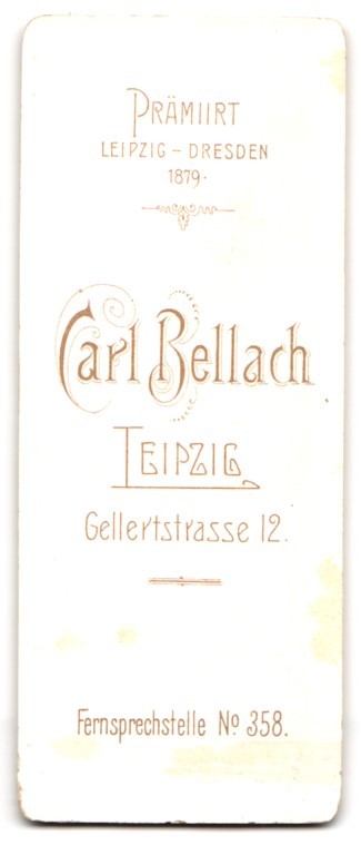Photograph Carl Bellach, Leipzig, Gellertstrasse 12, portrait young lady in Kle