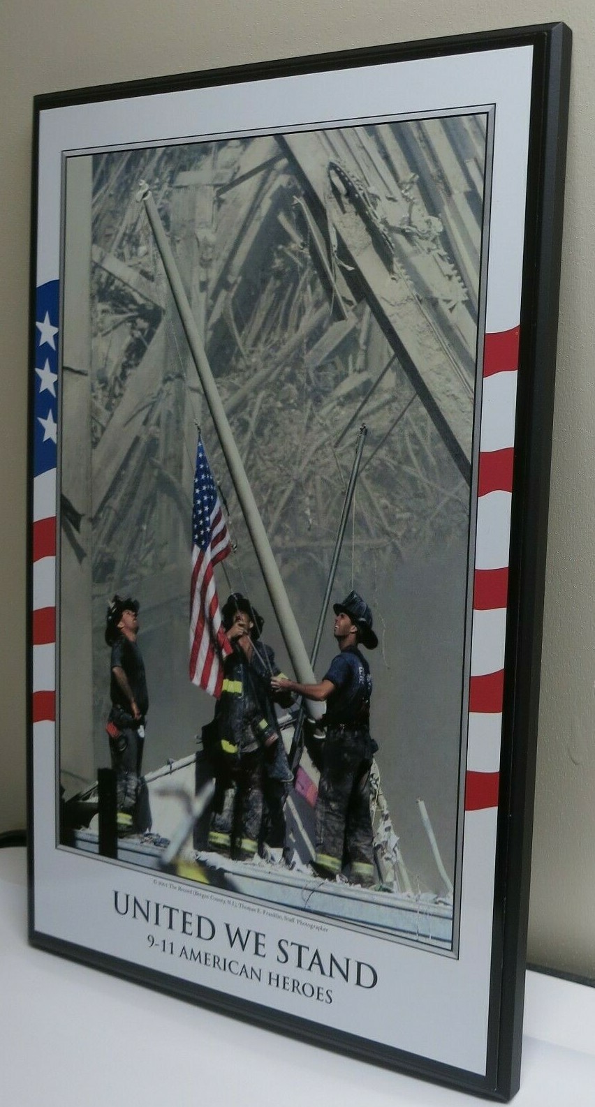 UNITED WE STAND 9-11 AMERICAN HEROS 11 1/2″ X 17 1/2″ PLAQUE