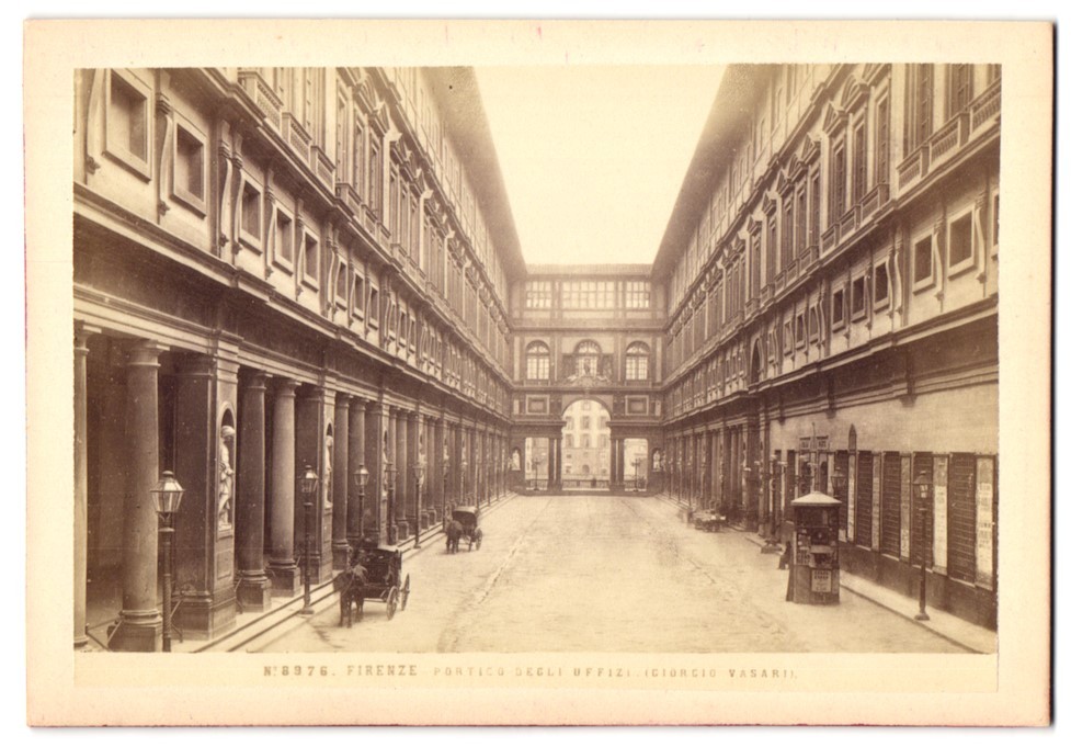 Photograph Firenze – Florence, Portico Degli Uffizi Giorgio Vasari