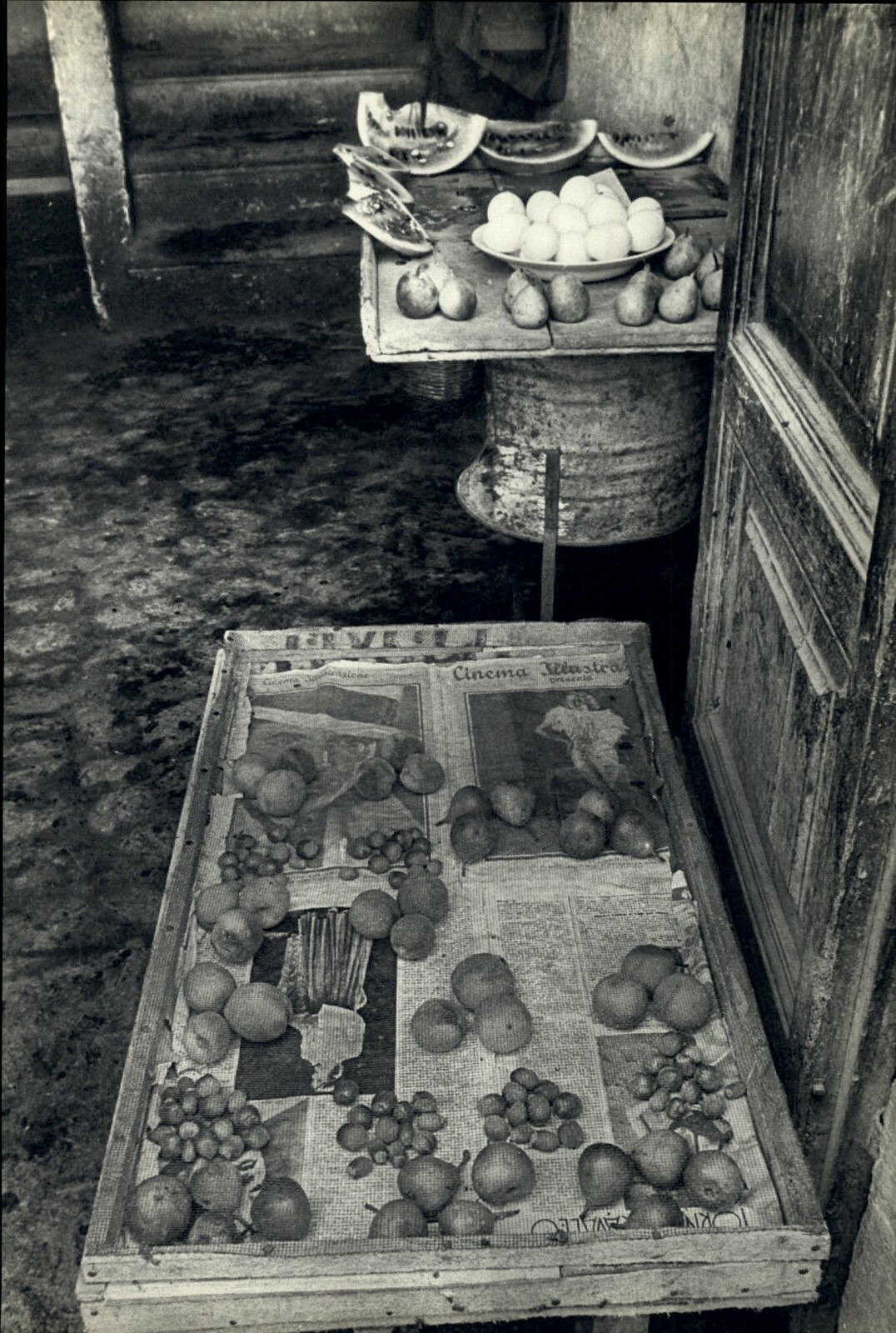 1952 Henri Cartier Bresson Drying Food Fruit Tivoli Rome Kitchen Art Photo