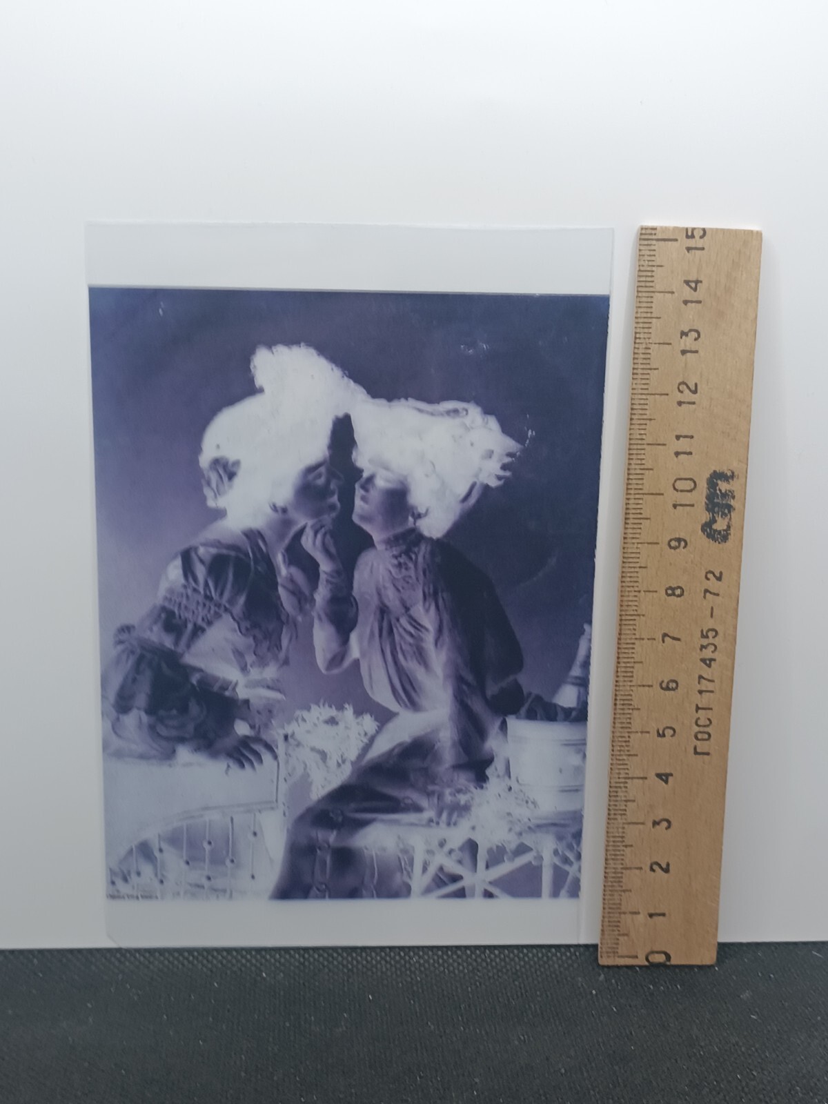 5##Photo negative film – Kissing women – Lesbian couple – Love – Kiss