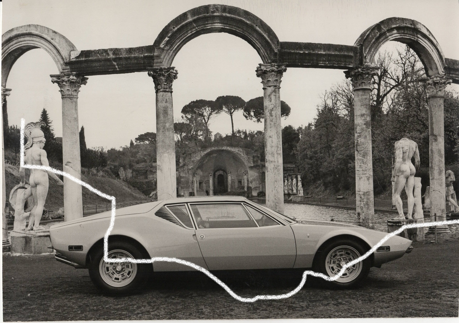 22×16 Original Vintage Press Photo 1970 De Tomaso Pantera photo