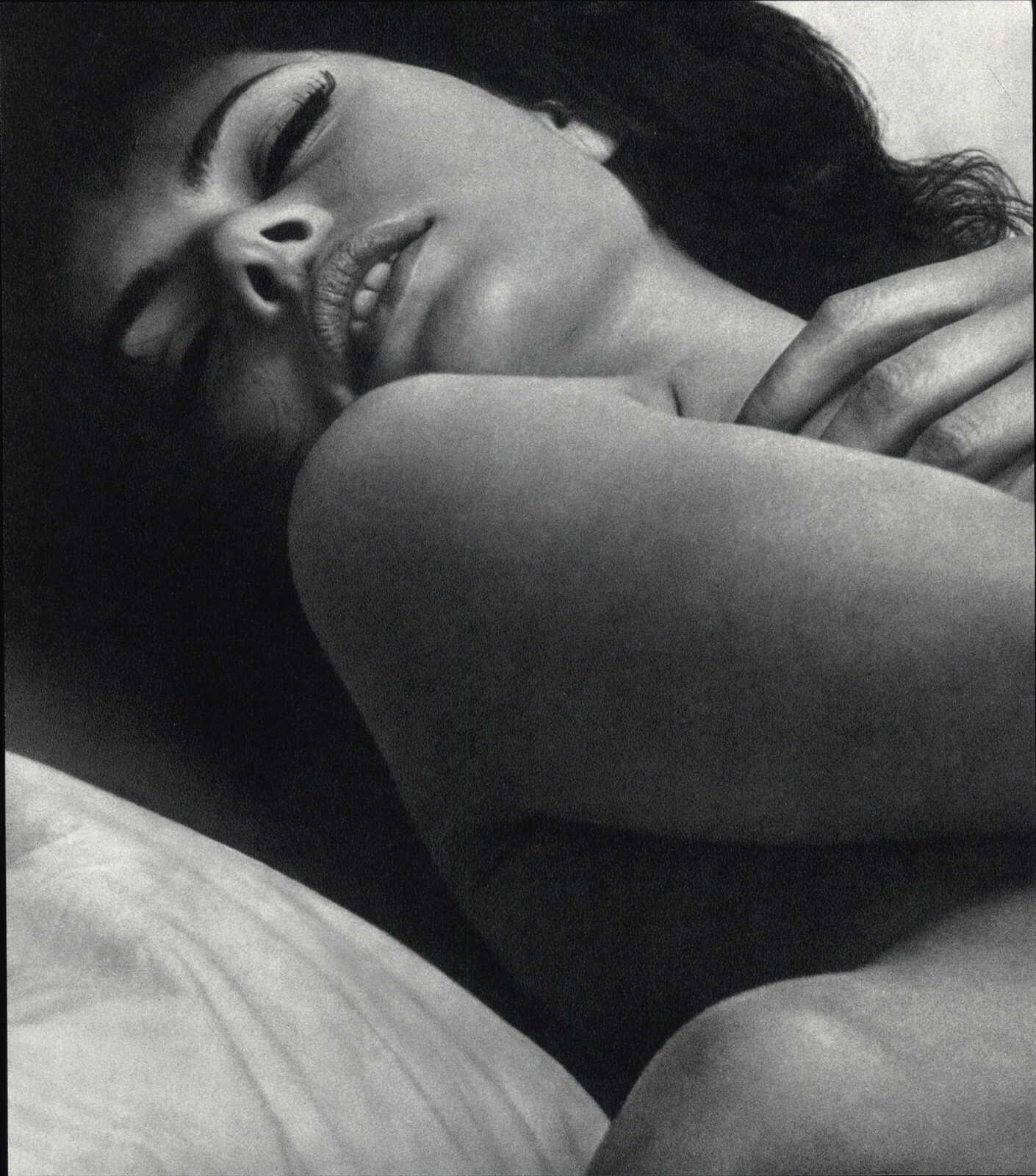 1966 Wingate Paine Female Sleeping Nude Body Art Photo Photogravure 11 X 14